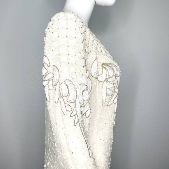 Anjumun California Rare Vintage 80s White Floral Pearlescent Beaded Gown - Picture 6 of 11